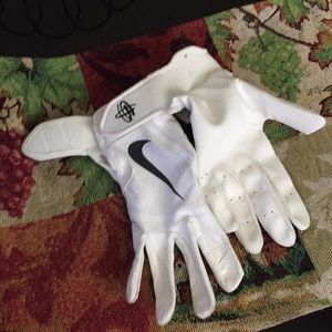 Nike sport gloves